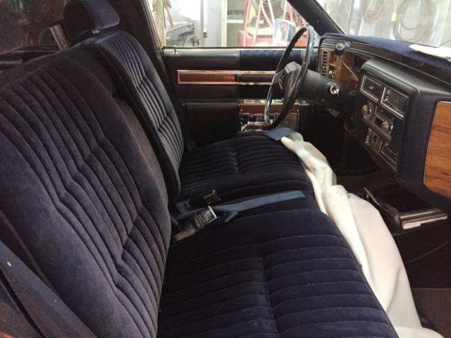 1981 Cadillac Fleetwood - photo 5