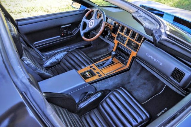 1985 Chevrolet Corvette Base Hatchback 2-Door - photo 8