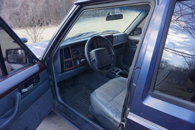 1989 Ford F-150 4x4 - photo 5