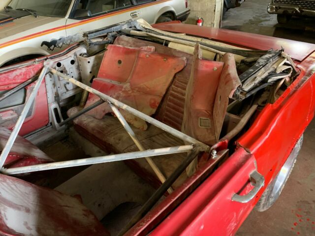 1966 Ford Mustang 4 SPEED CANDY APPLE RED CONVERTIBLE - photo 6