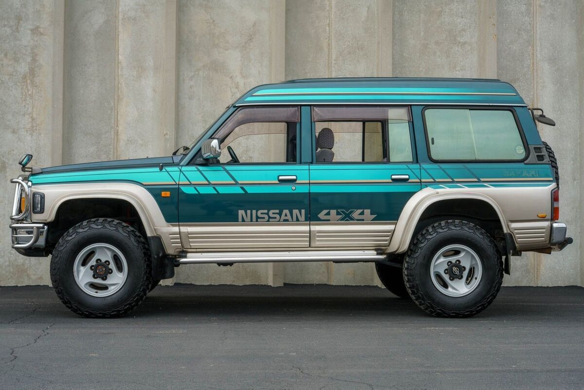 1980 Nissan Safari 4X4 - photo 7