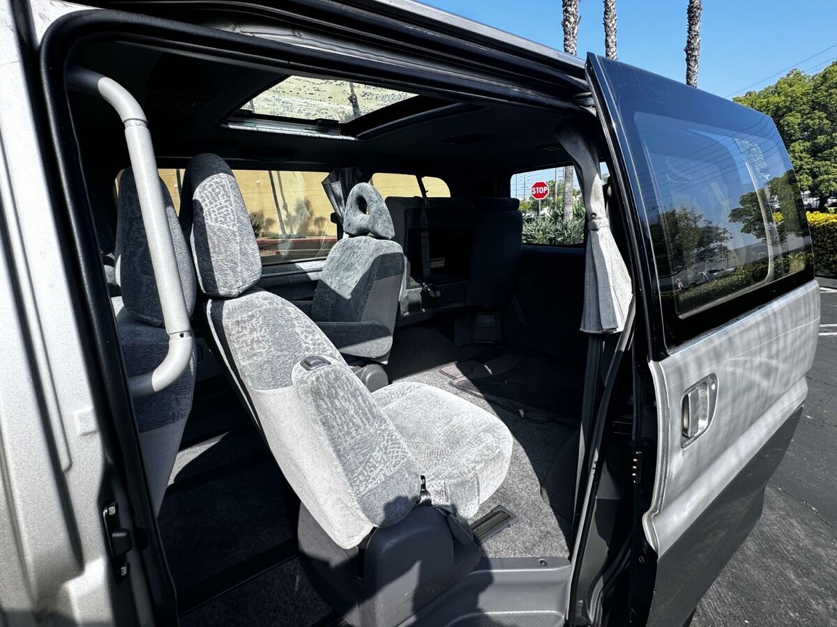 1980 Mitsubishi Delica 4X4 - photo 6