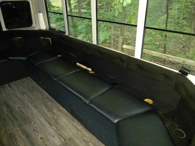 1993 Ford E-Series Van - photo 5