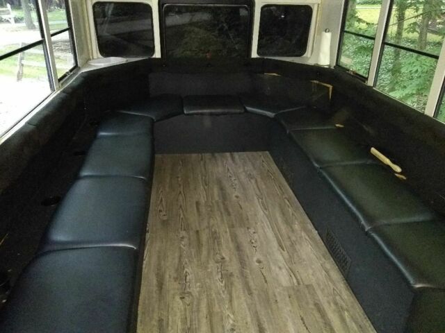 1993 Ford E-Series Van - photo 7