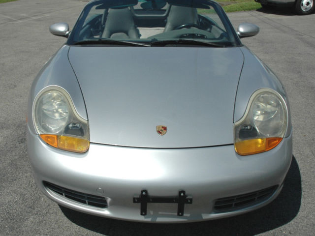 1988 Porsche Boxster CONVERTIBLE - photo 11