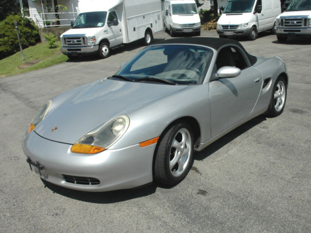1988 Porsche Boxster CONVERTIBLE - photo 5