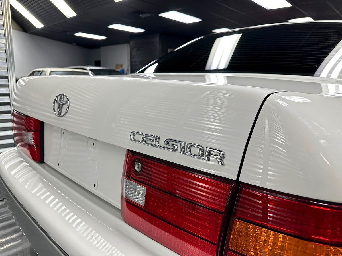 1900 Toyota CELSIOR - photo 6