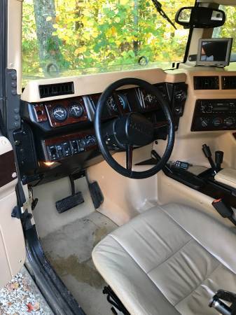 1900 Hummer H1 - photo 6