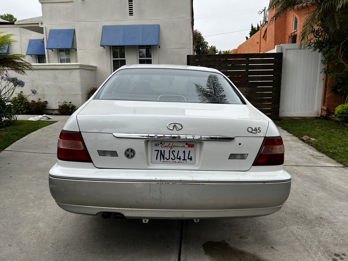 1991 Infiniti Q45 - photo 2