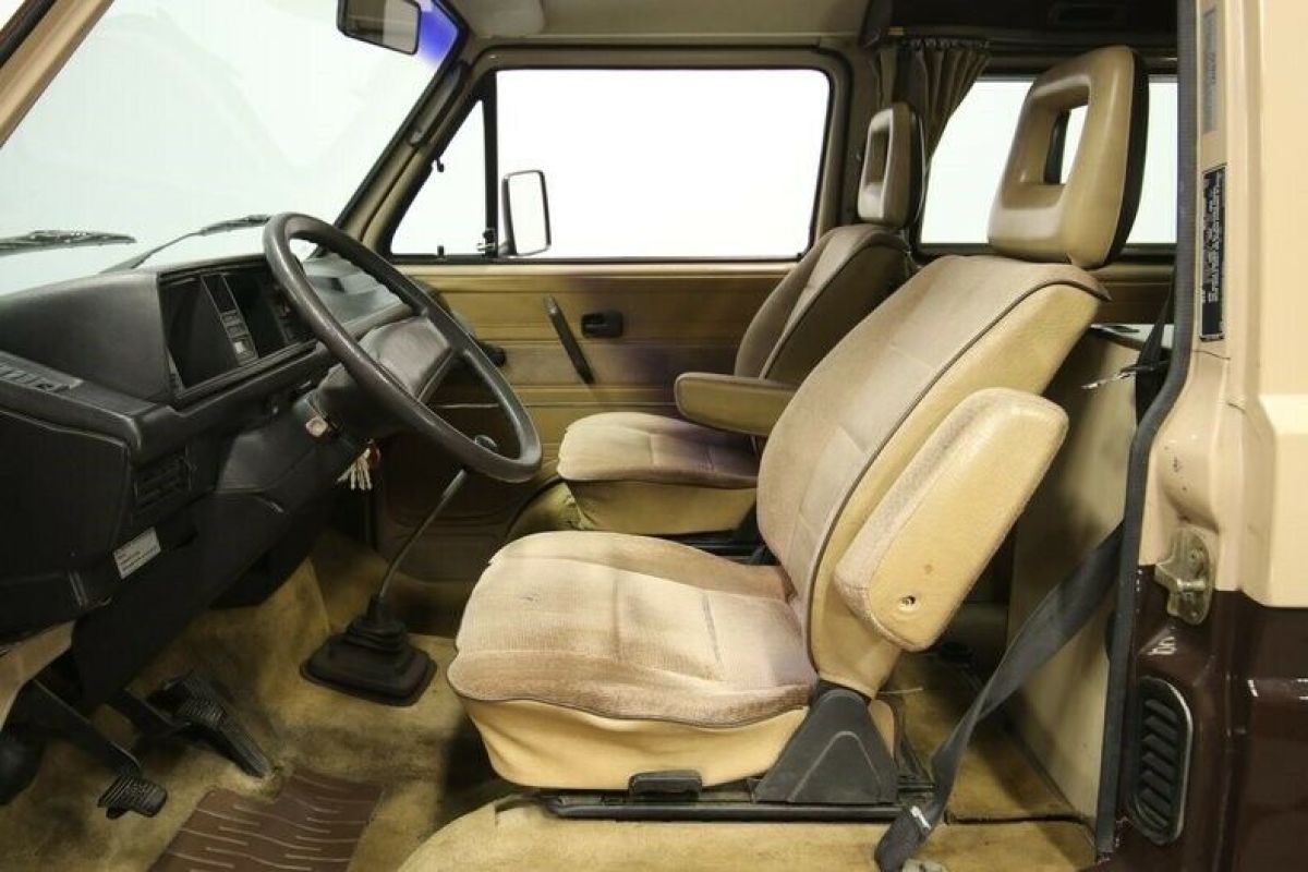 1984 Volkswagen Vanagon Camper Westfalia Wolfsburg Edition - photo 5