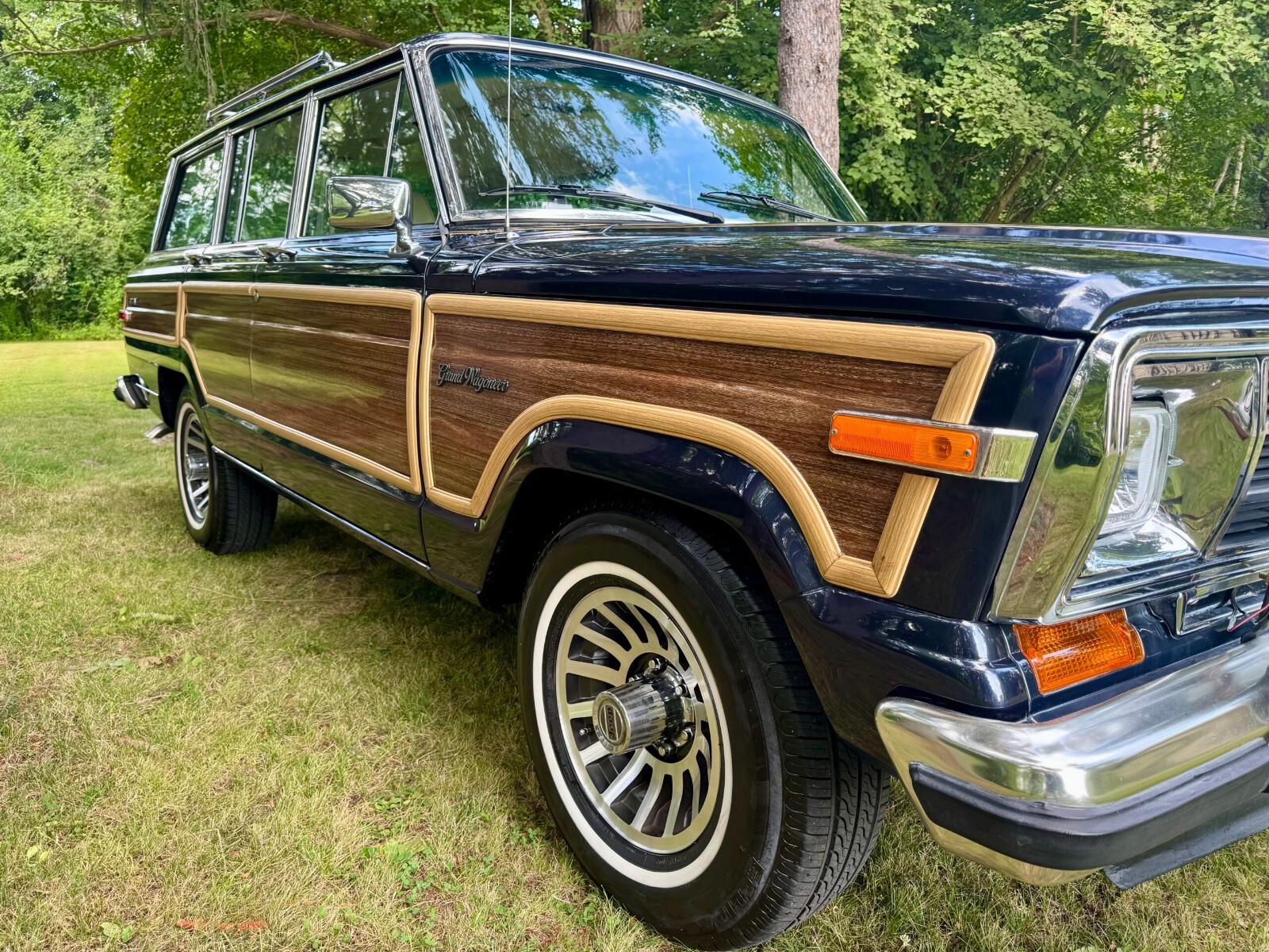 1989 Jeep Wagoneer Grand Wagoneer by Classic Gentleman - photo 8