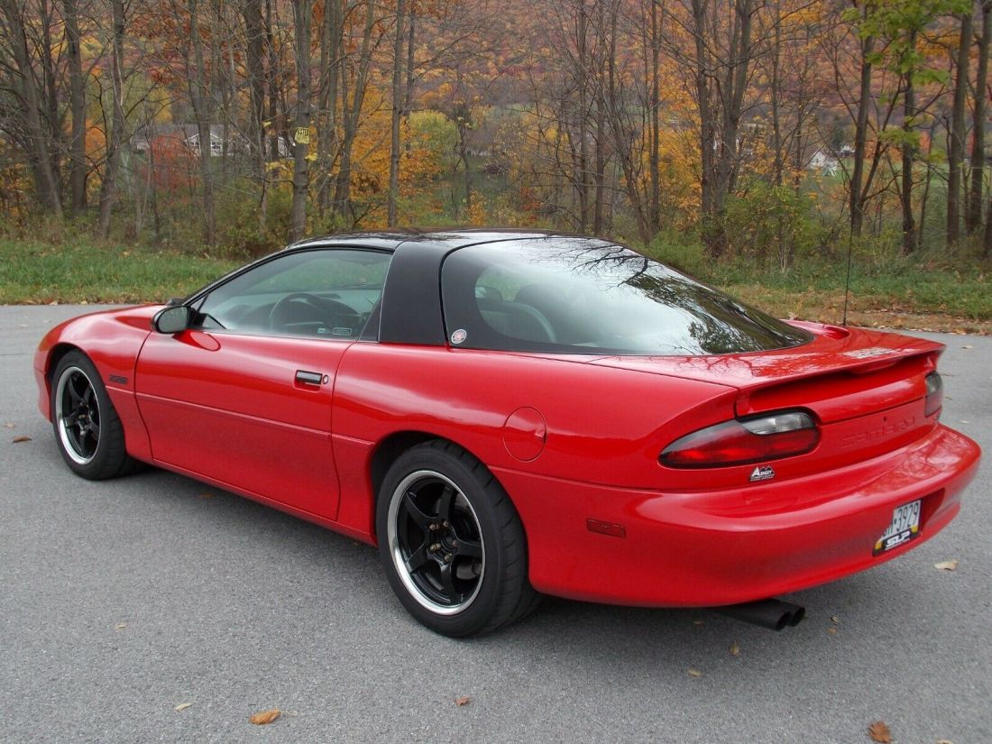 1LE 6 speed manual hardtop. Perfect HPDE, race or Autocross car. 1994 Chevrolet Camaro