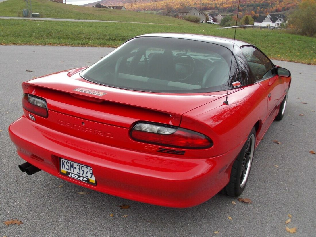 1994 Chevrolet Camaro - photo 2