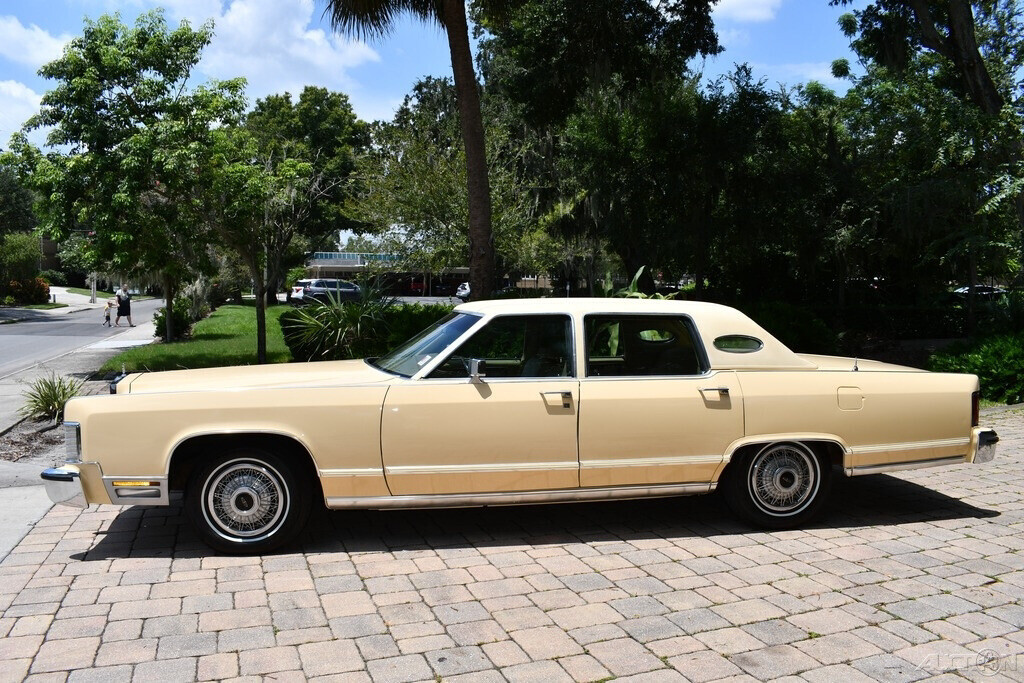 1978 Lincoln Continental One Family Owned 68k Miles Fully Loaded Amazing! - photo 3