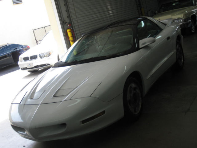 1994 Pontiac Firebird 2dr Firebird Coupe - photo 7