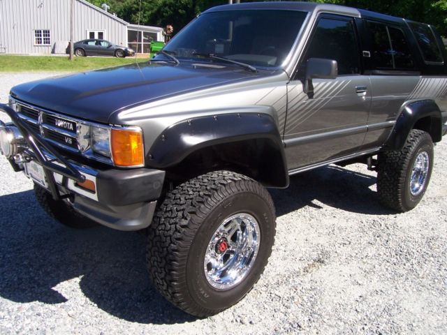 1st Gen 1988 Toyota 4Runner SR5 4x4 1988 Toyota 4Runner SR5
