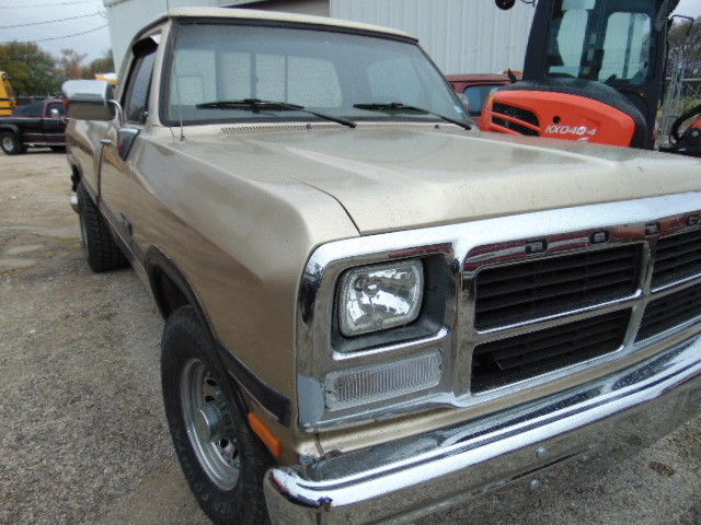 1992 Dodge Ram 2500 LE - photo 8