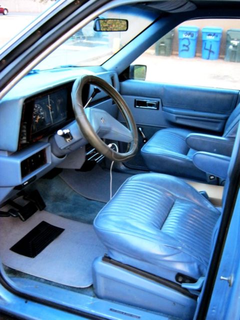 1984 Dodge Caravan SE - photo 5