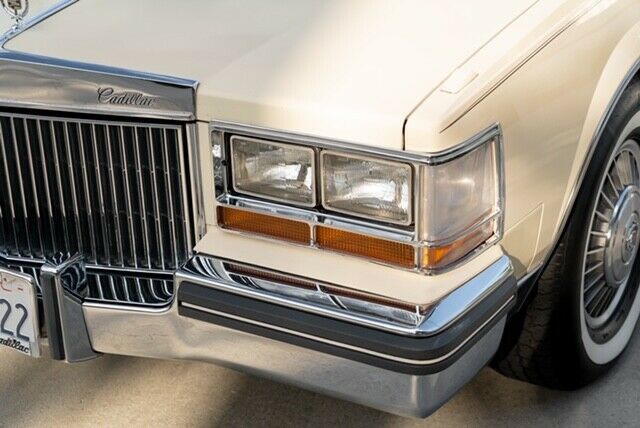 1980 Cadillac Seville - photo 7