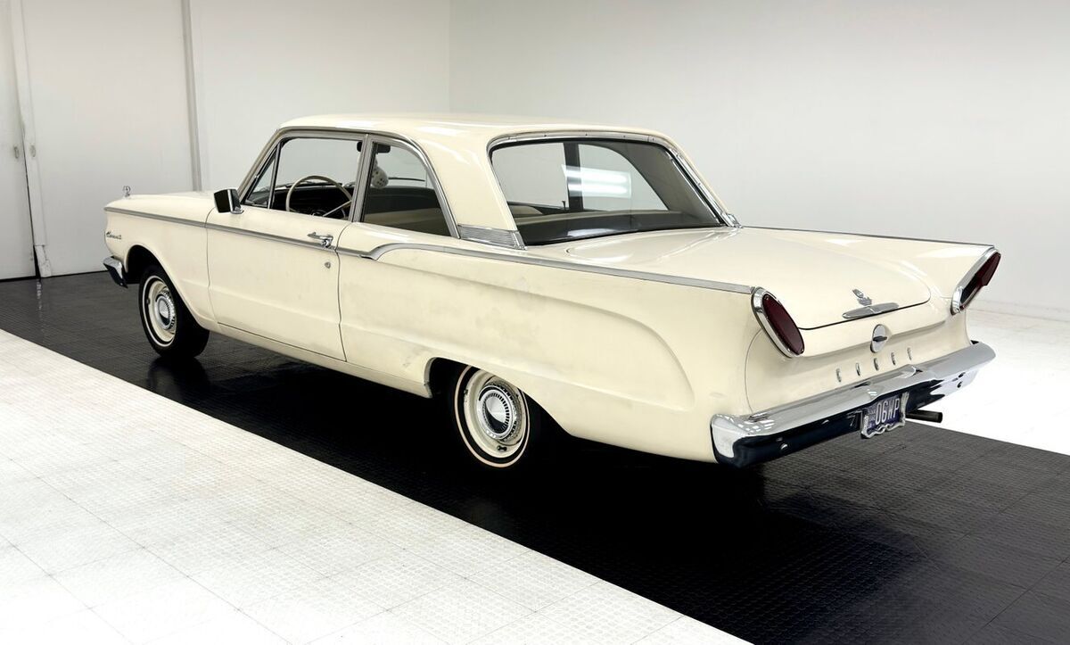 1960 Mercury Comet 2 Door Sedan - photo 3
