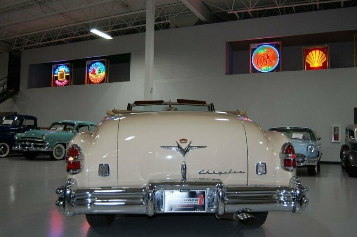 1951 Chrysler Imperial Convertible - photo 3