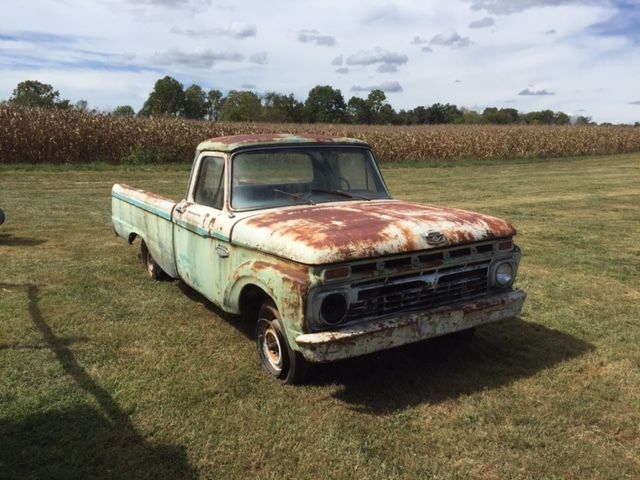 1965 Ford F-100