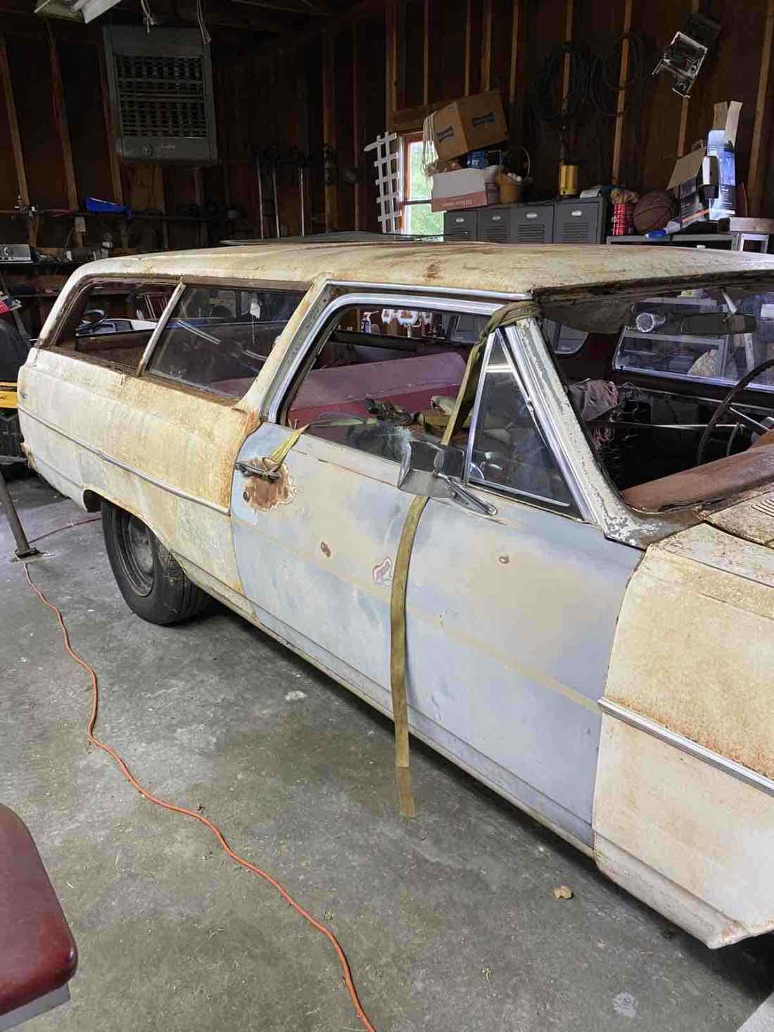 1964 Chevrolet Chevelle 2 door post - photo 12