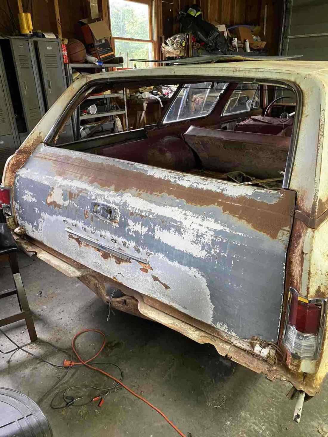 1964 Chevrolet Chevelle 2 door post - photo 9
