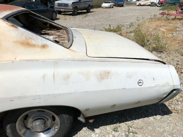 1967 Chevrolet Impala 4 door hardtop - photo 5