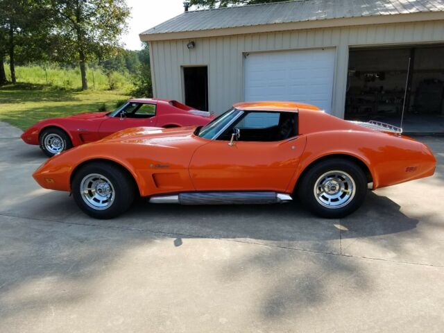 1975 Chevrolet Corvette - photo 2