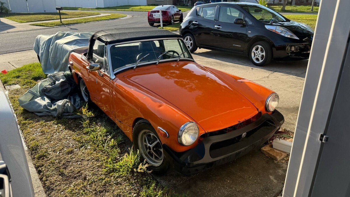 1975 MG Midget - photo 3