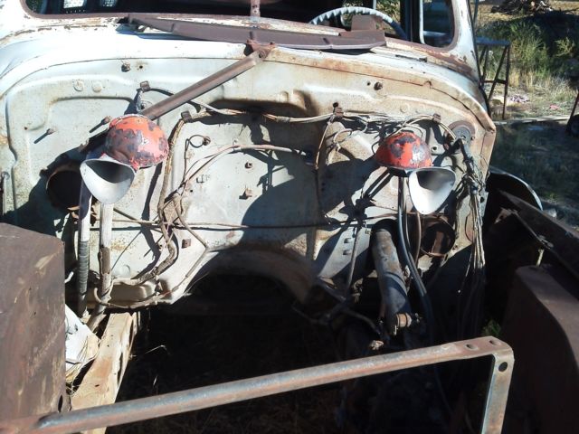 1947 Buick Special 4 Door Sedan - photo 11
