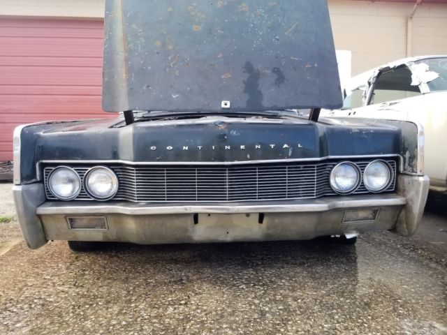 1967 Lincoln Continental
