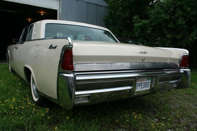 1964 Lincoln Continental - photo 3