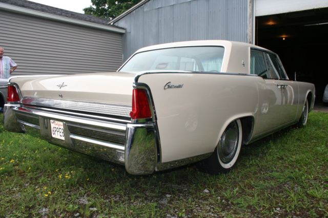 1964 Lincoln Continental - photo 5