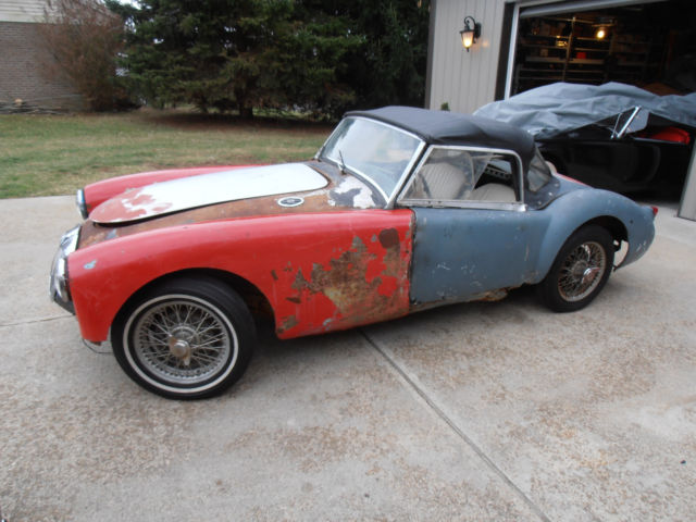 1958 MG MGA Roadster and Coupe - photo 13
