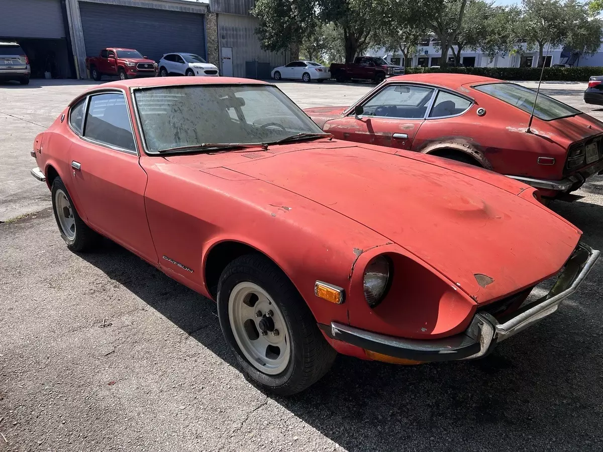 2 Datsun 240zs 1971 1972 Sold Cheap As A Pair 1971 Datsun Z-Series