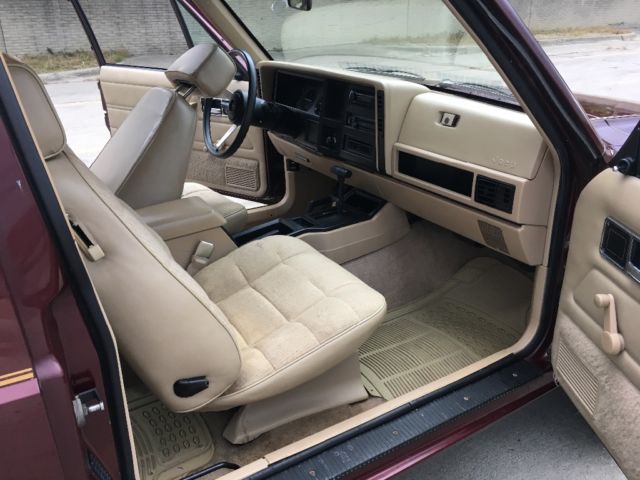 1992 Jeep Cherokee - photo 10