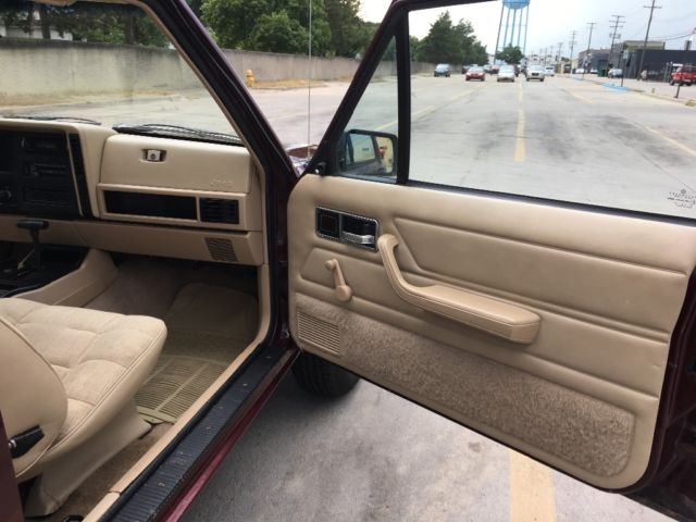 1992 Jeep Cherokee - photo 13
