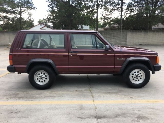 1992 Jeep Cherokee - photo 2