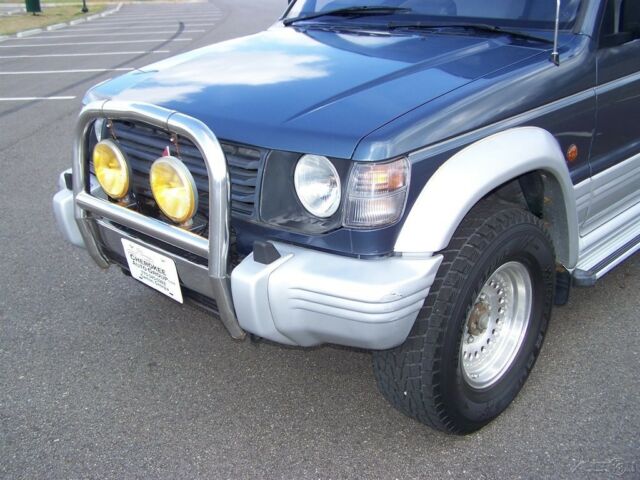 1991 Mitsubishi Montero 1-OWNER 67K PAJERO MMC TURBO DIESEL OE PAINT 4X4 WAGON - photo 10