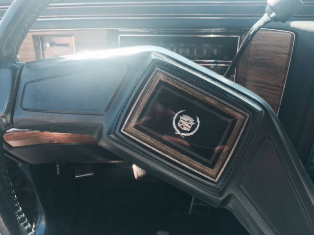 1985 Cadillac Fleetwood DE ELEGANCE COUPE - photo 3