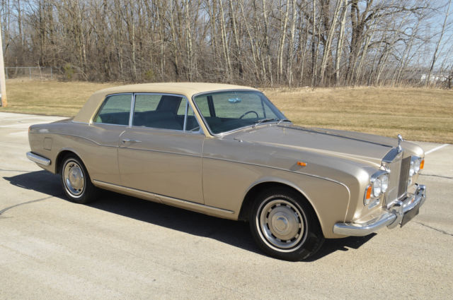 1967 Rolls-Royce Corniche - 2 door Fixed Head Coupe - photo 2