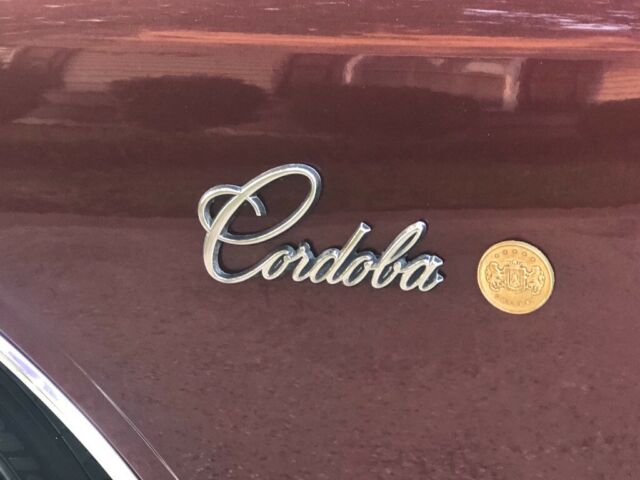 1977 Chrysler Cordoba 2 Door Hardtop - photo 12