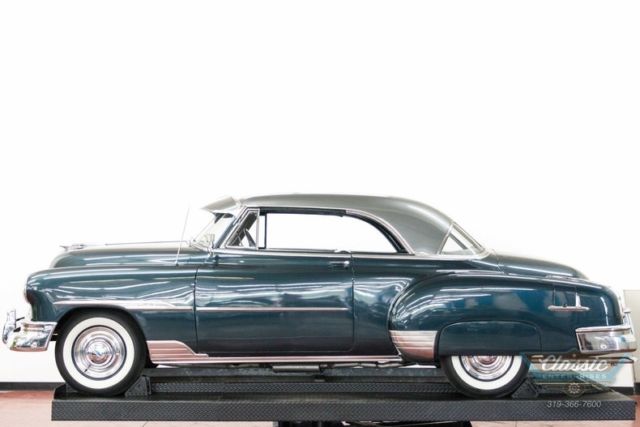 1951 Chevrolet Bel Air/150/210 Two tone with cloth interior ready to show and go - photo 2