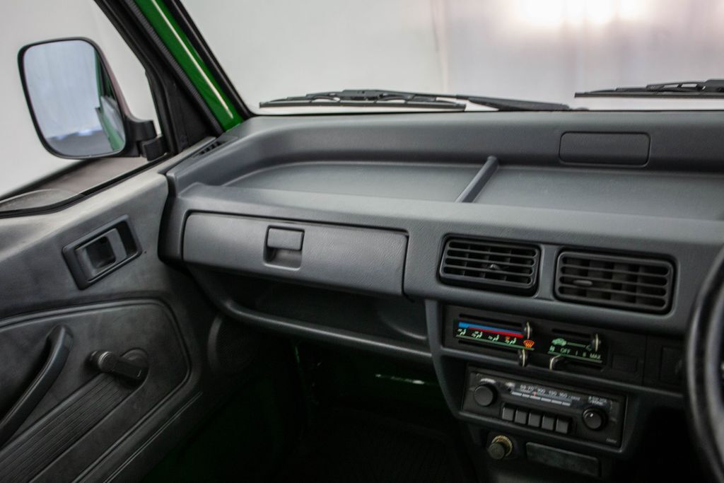 1990 Honda Acty 2 Door Mini Truck 4WD - photo 4