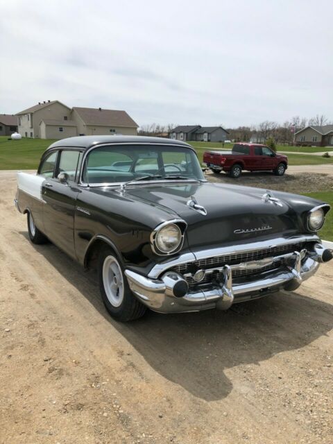 1957 Chevrolet Bel Air/150/210 - photo 2