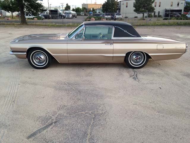 1966 Ford Thunderbird - photo 4