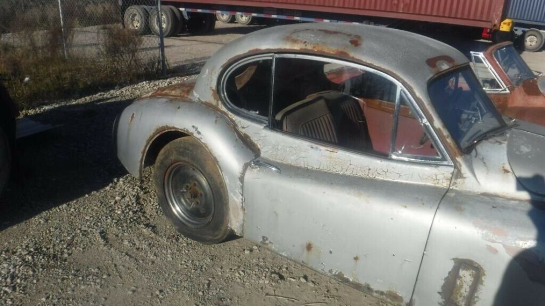 1957 Jaguar XK - photo 12