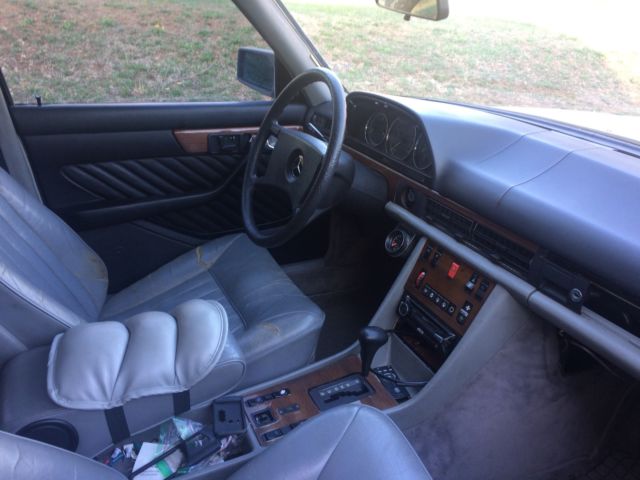1983 Mercedes-Benz 300-Series - photo 10